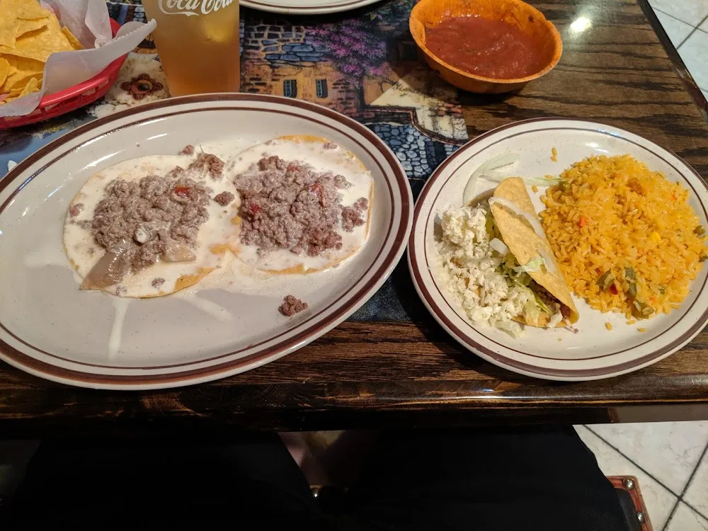 Chile Con Queso with Ground Beef Taco and Spanish Rice